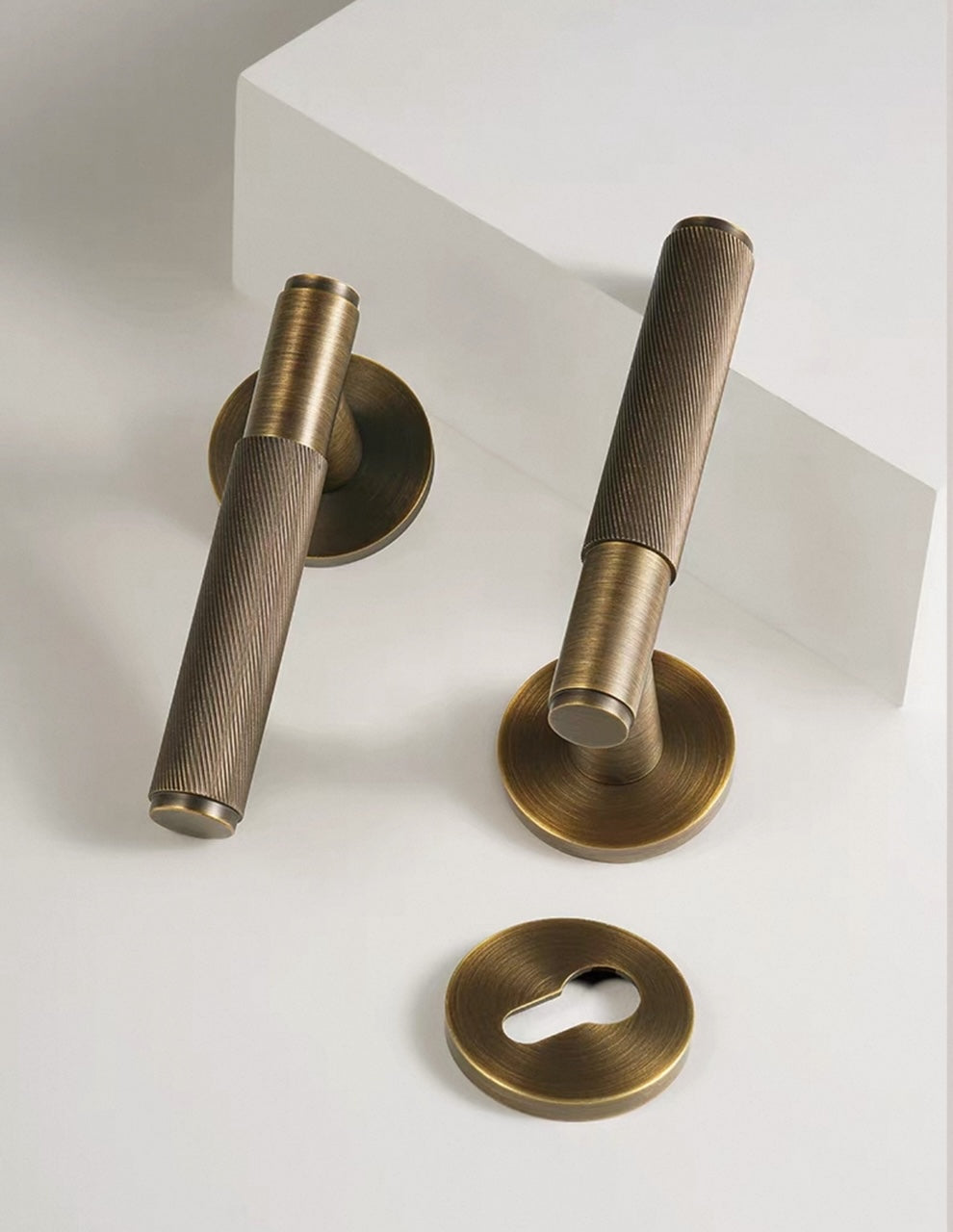 Knurled Solid Brass Door Lever, Locked Door Handle